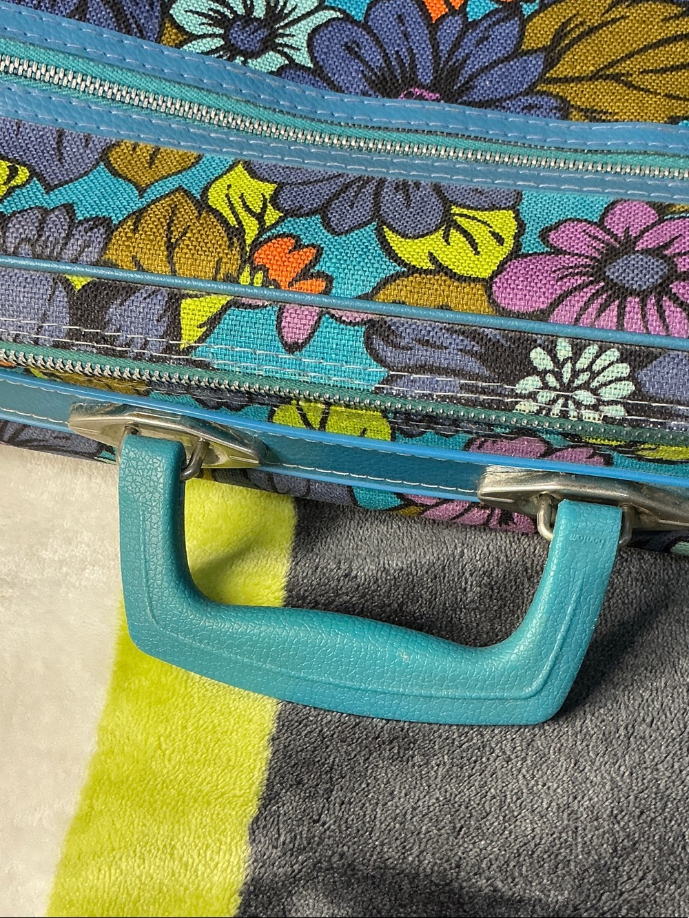Vintage 60’s Bantam Travelware Floral Suitcase Mod Peter’s Bag Corp. - Picture 6 of 11